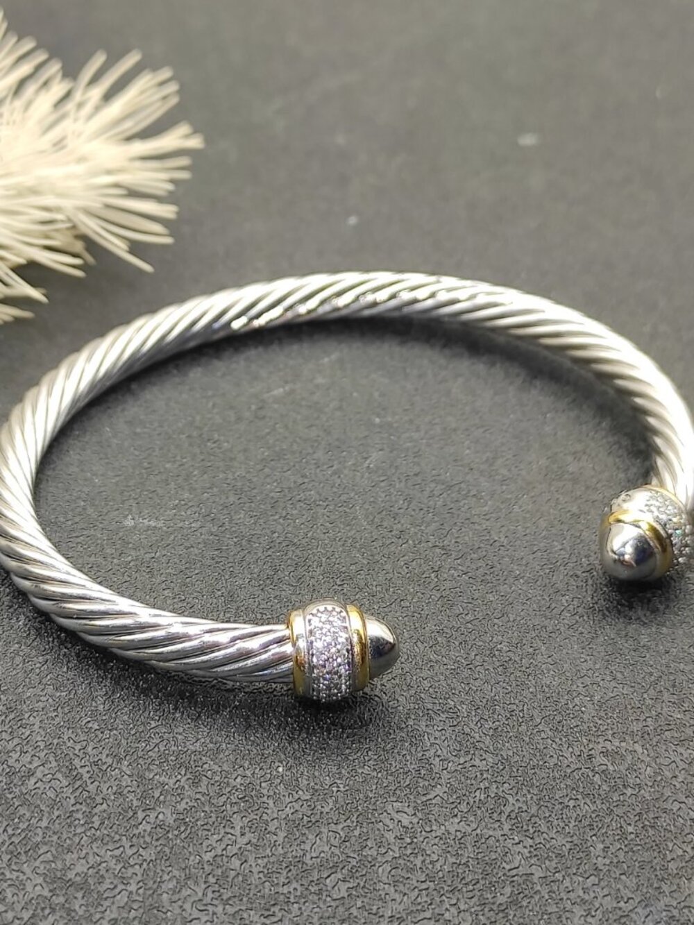 David Yurman 925 Silver Bracelet with Original Pouch